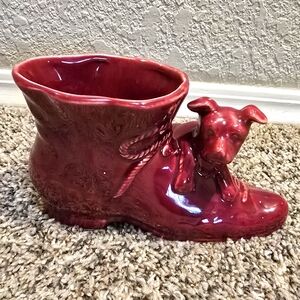 Vintage USA Shawnee Dog & Boot Planter